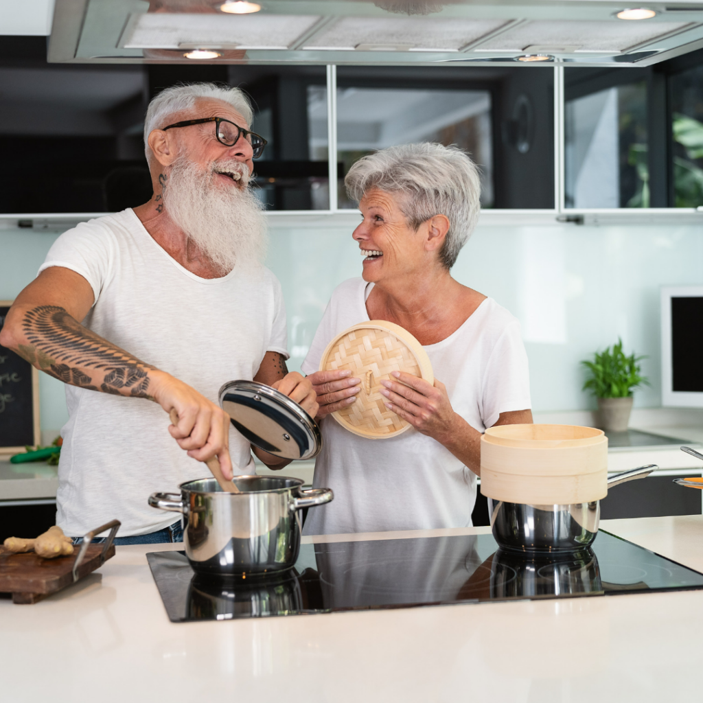 Aging and Nutrition: How Do Nutritional Needs Change with Age? 16 Aging and nutrition can look a little different for men and women.